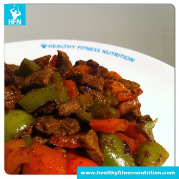 Low-Carb Recipe: Strips of beef with paprika in soy sauce