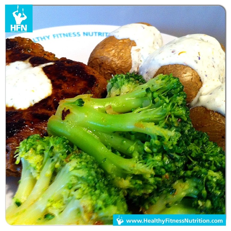 Steak with Potatoes, Broccoli and Garlic Sauce